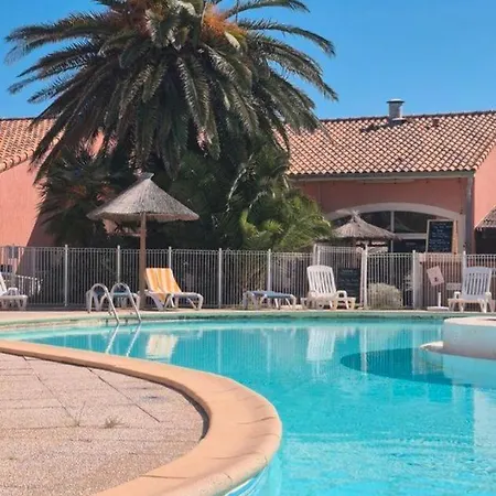 Mas D'exception 4 Etoiles Entre Etang & - Piscine Casa de Férias *