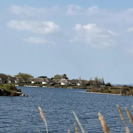 Mas D'exception 4 Etoiles Entre Etang & - Piscine Feriehus Le Barcarès